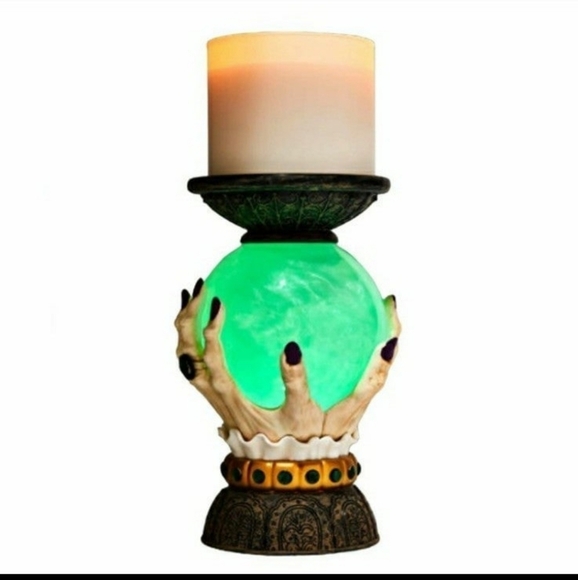Bath & Bodyworks Fortune Teller Waterglobe Candle Holder - Picture 8 of 12